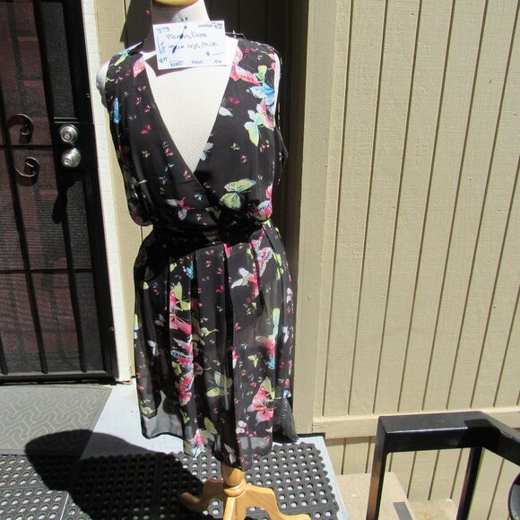 #373  NEW WOMEN'S CHIFFON BUTTERFLY DRESS BY LONDON TIMES  (SIZE 14US / 18UK) - Picture 1 of 5